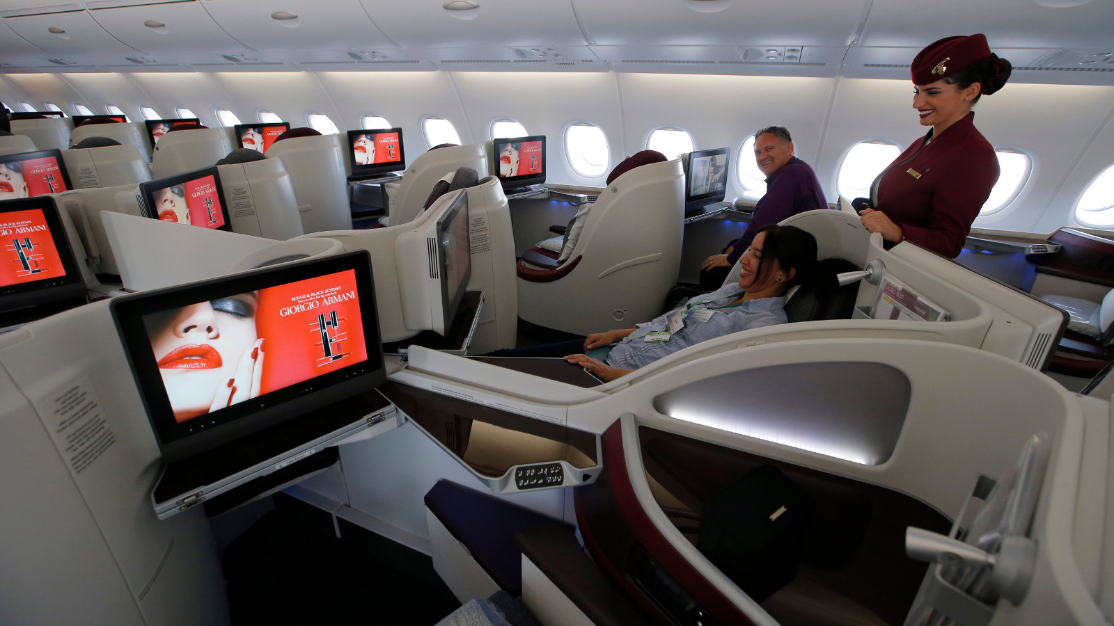 The Difference between Airline Business and First Class |